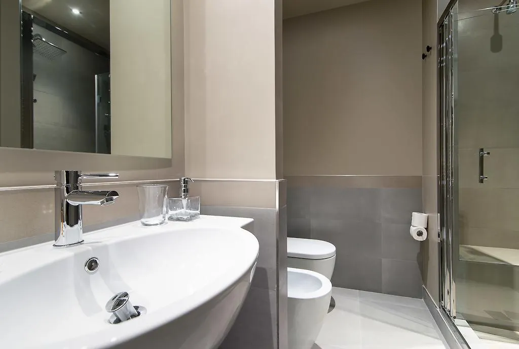 Ovidio Suite Roma 0*,  Italia